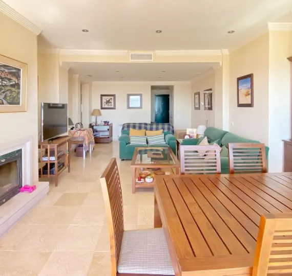 Sale of penthouse in Marbella