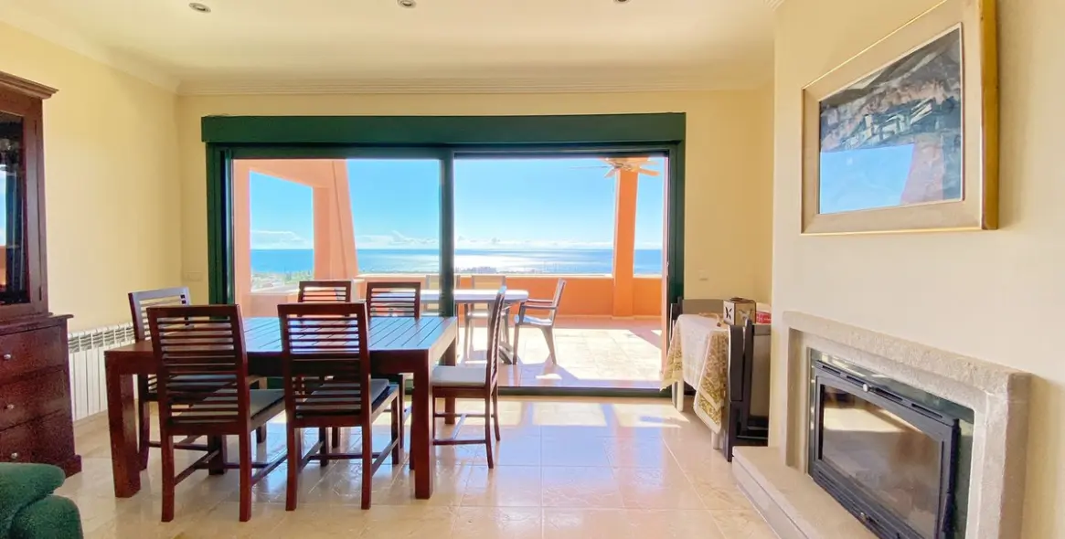 Sale of penthouse in Marbella 15