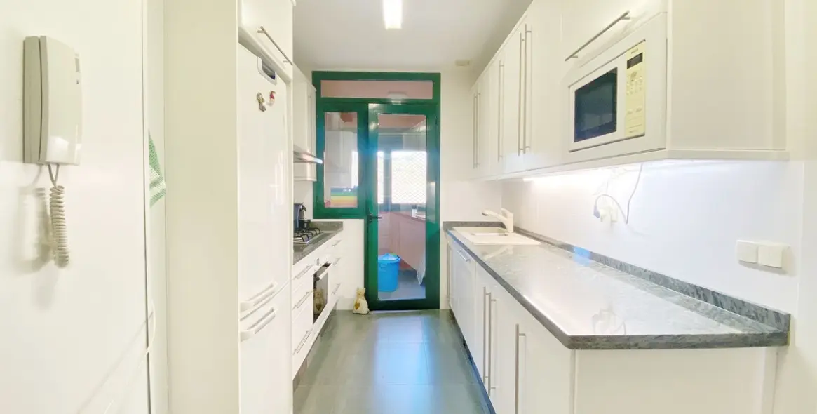 Sale of penthouse in Marbella 20