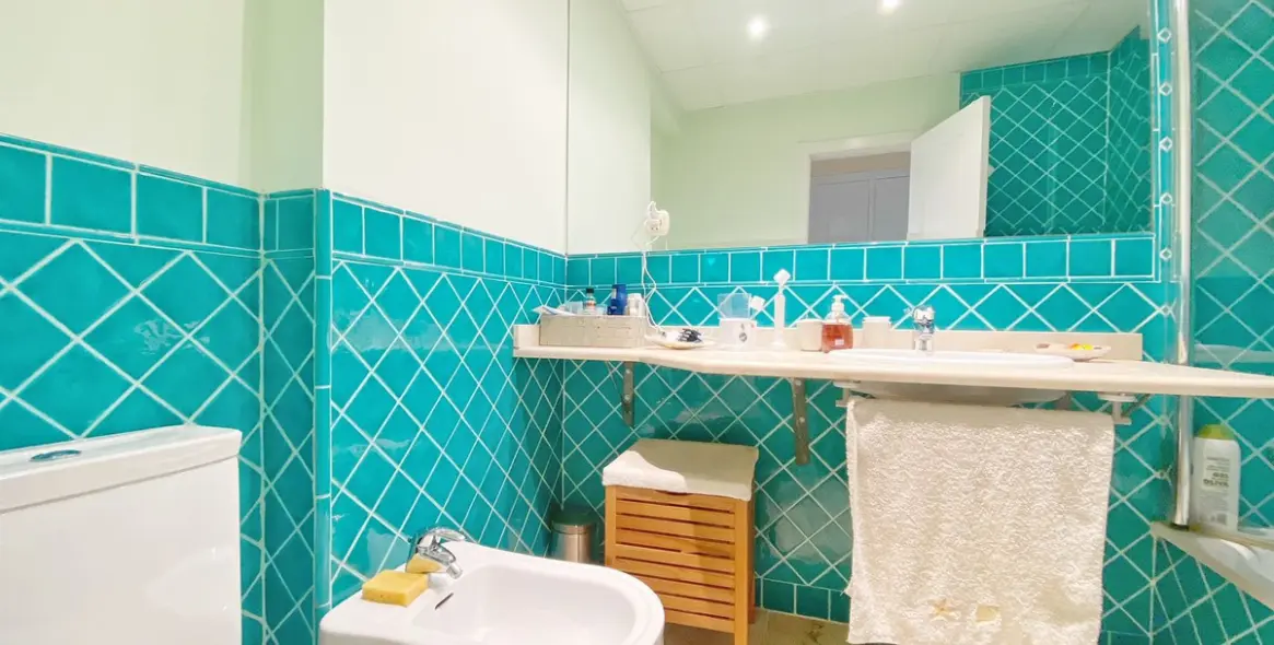 Sale of penthouse in El Rosario 30