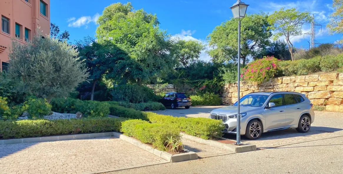 Sale of penthouse in El Rosario 45