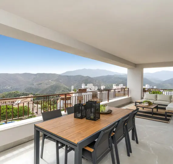 Продажа апартаментов на среднем этаже в Istán