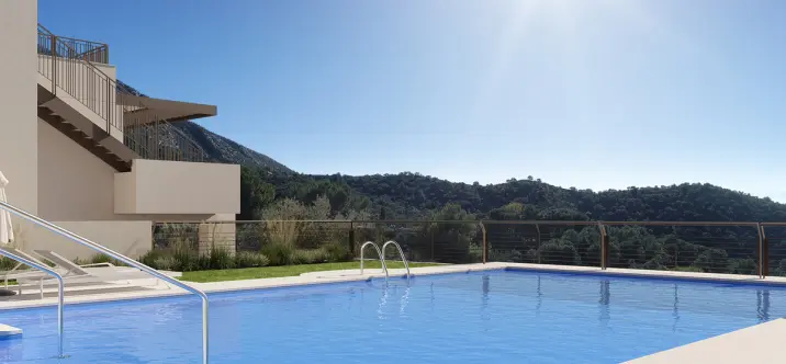 Продажа апартаментов на среднем этаже в Istán 2