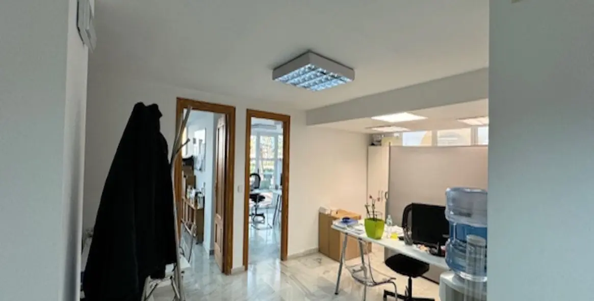 Продажа коммерческого помещения в San Pedro de Alcántara 9