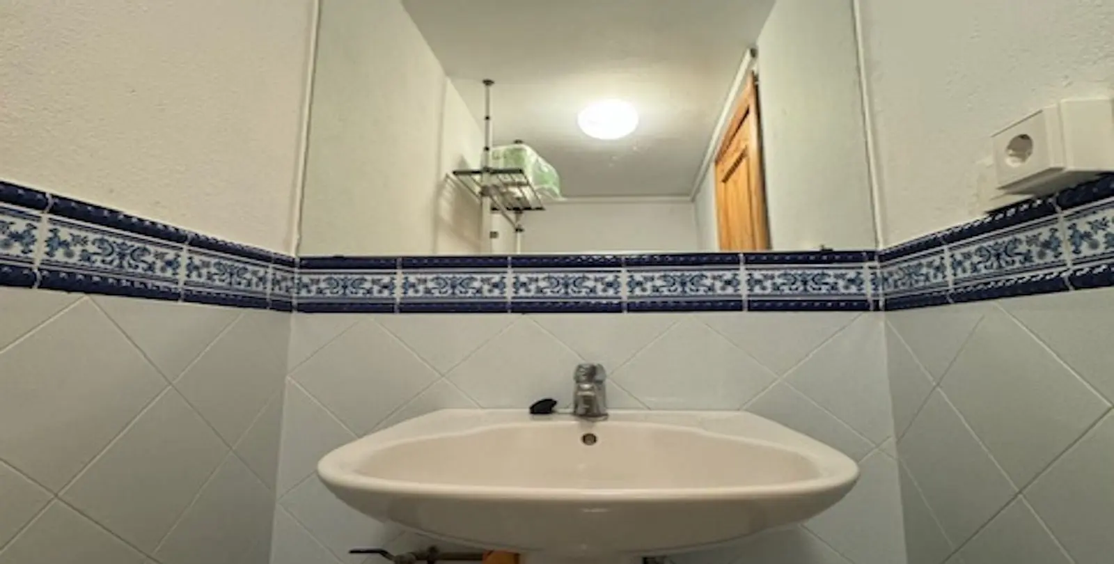 Sale of commercial premises in San Pedro de Alcántara 12