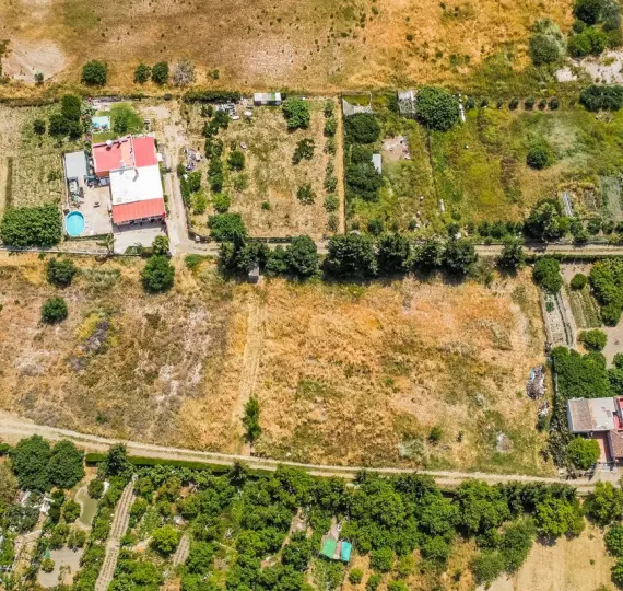 Sale of residential plot in Estepona