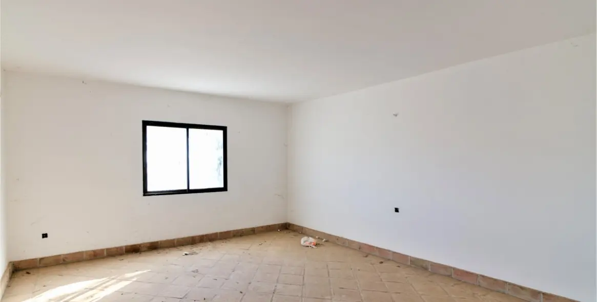 Sale of detached villa in La Viñuela 11