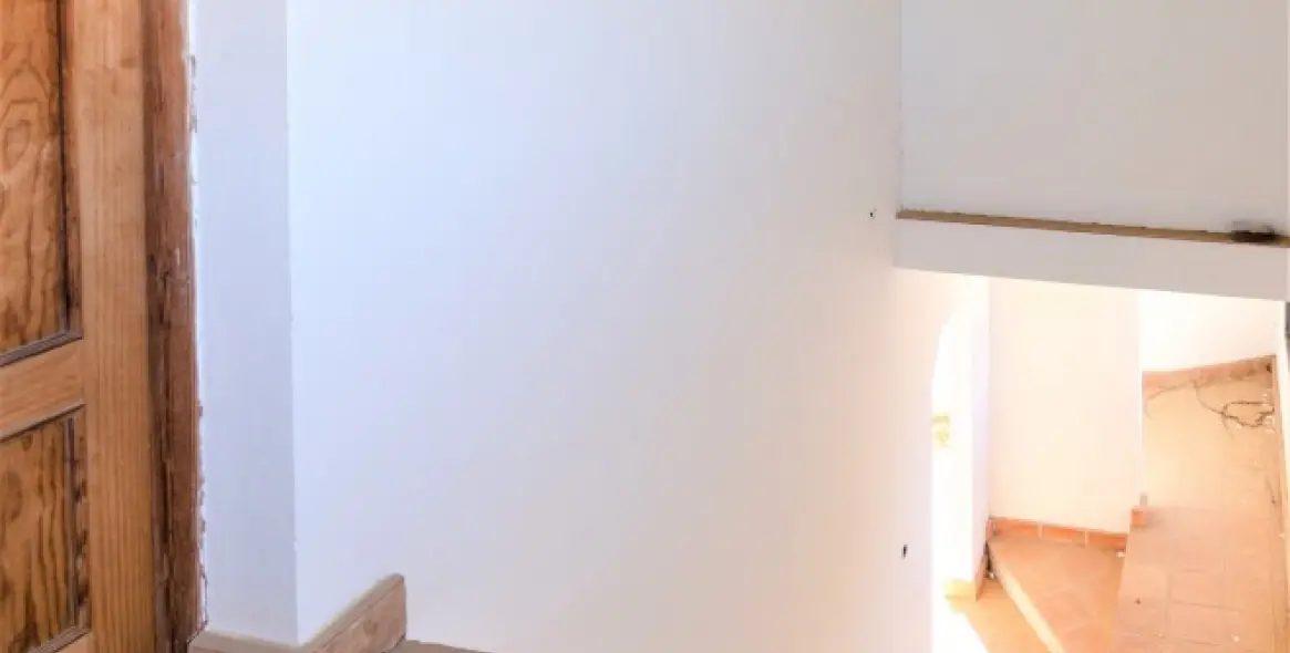 Sale of detached villa in La Viñuela 13