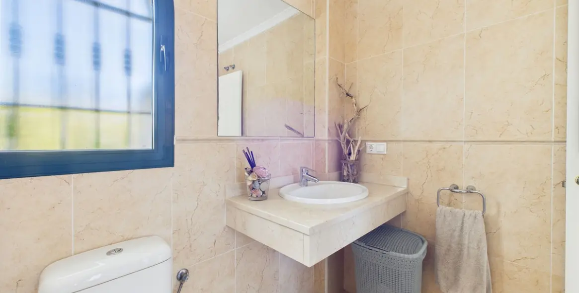 Sale of semi-detached house in Manilva 15