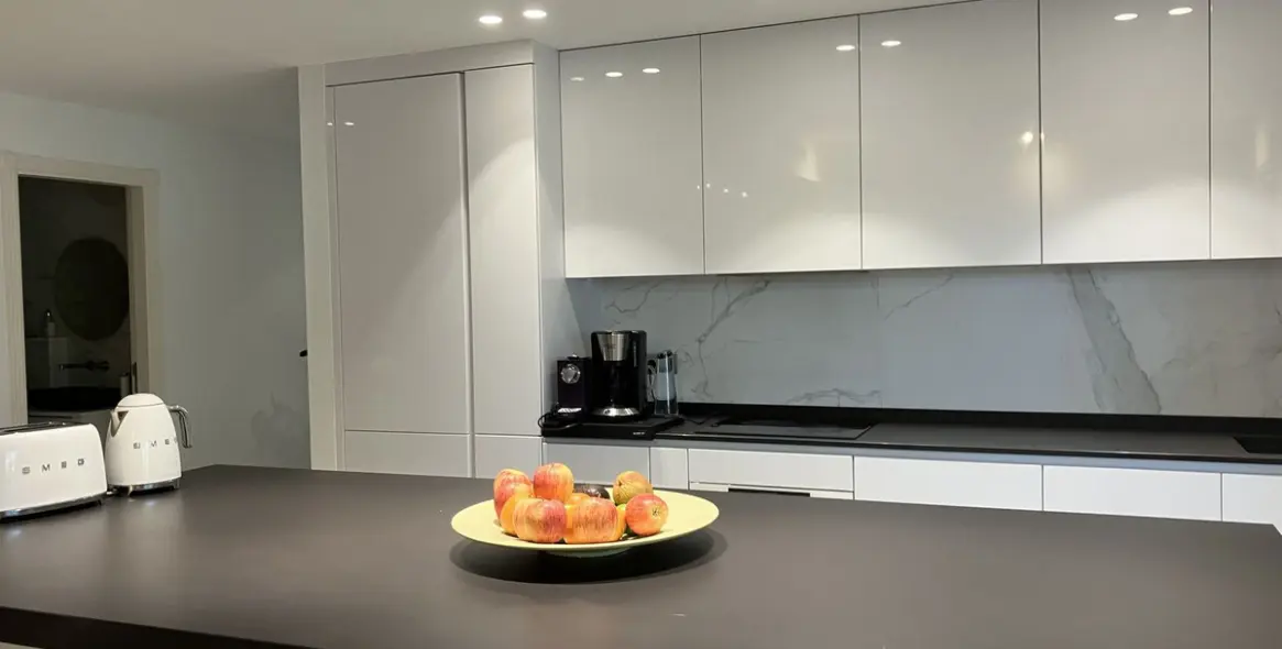 Sale of ground floor apartment in Aloha 3