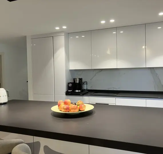 Sale of ground floor apartment in Aloha