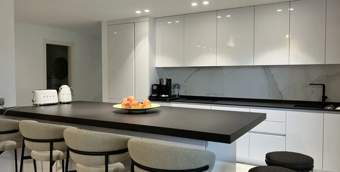 Sale of ground floor apartment in Aloha 4