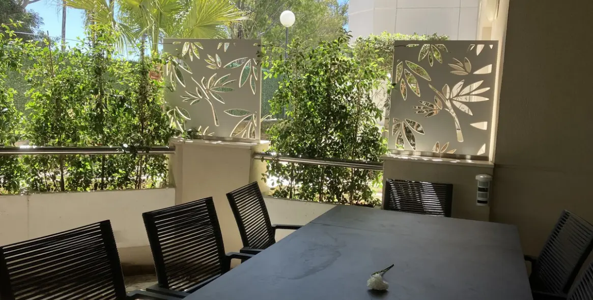 Sale of ground floor apartment in Aloha 9