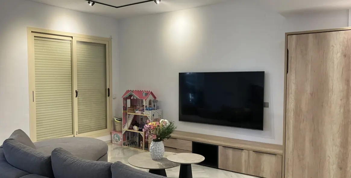 Sale of ground floor apartment in Aloha 11