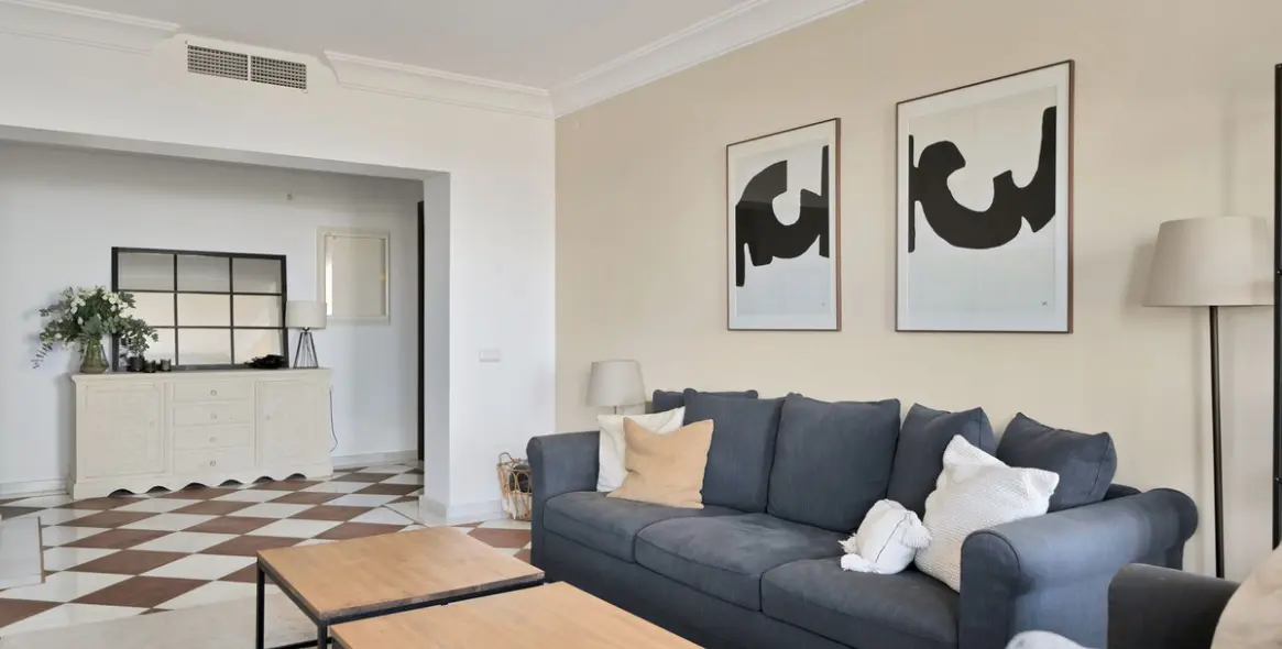 Sale of penthouse in La Heredia 1