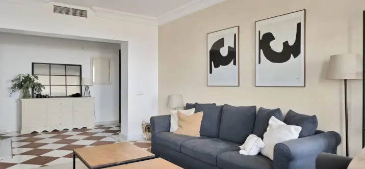 Sale of penthouse in La Heredia 0