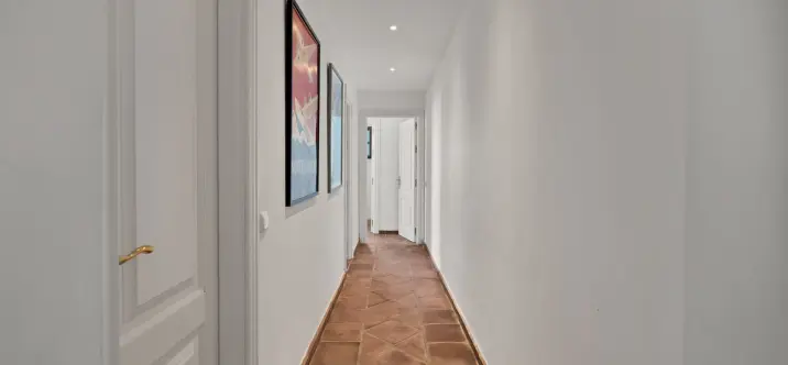 Sale of penthouse in La Heredia 4