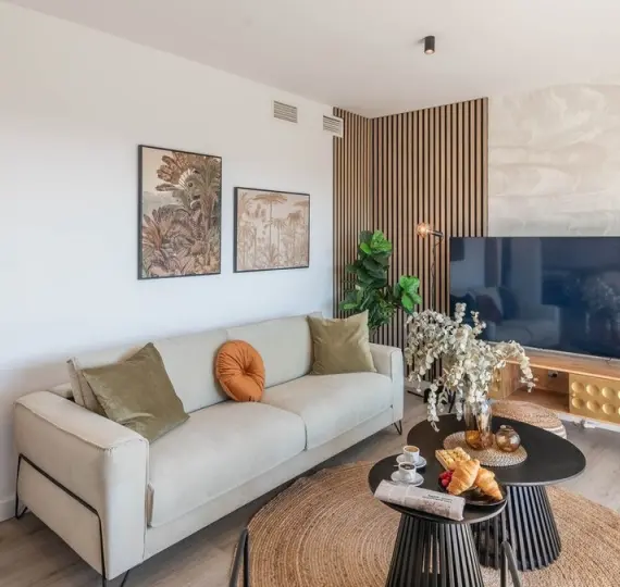 Sale of middle floor apartment in Rincón de la Victoria