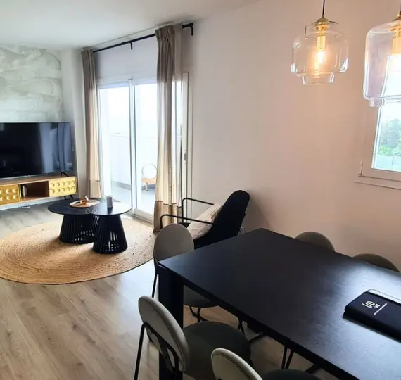 Sale of middle floor apartment in Rincón de la Victoria