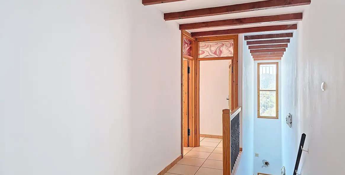 Sale of detached villa in Sedella 23