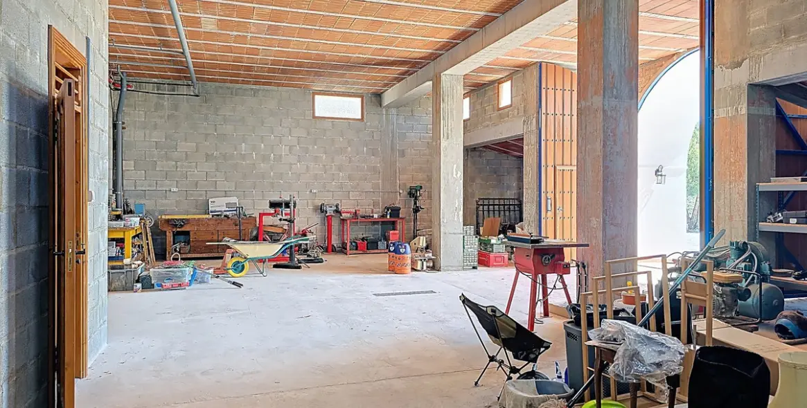 Sale of detached villa in Sedella 38