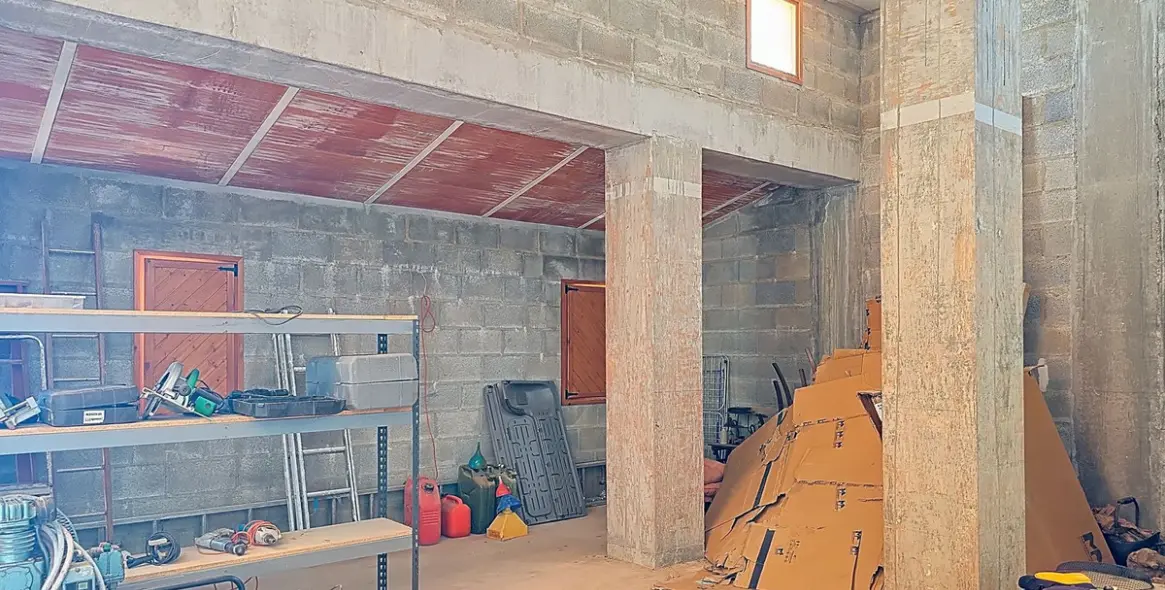 Sale of detached villa in Sedella 39