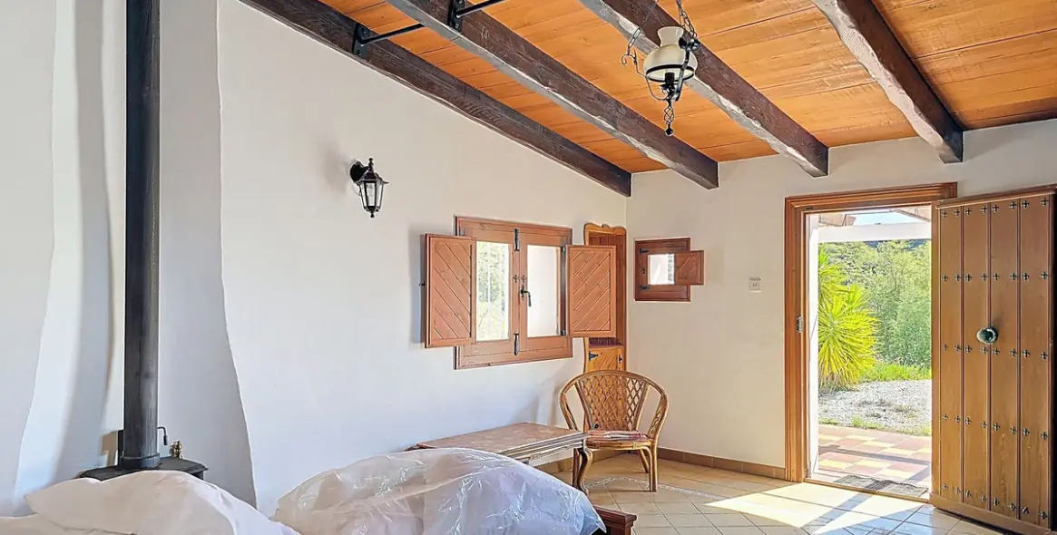 Sale of detached villa in Sedella 46