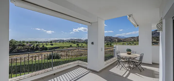 Sale of middle floor apartment in Los Arqueros 0