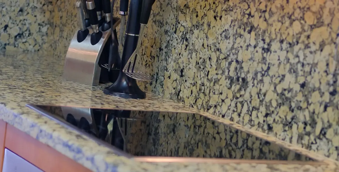 Продажа апартаментов на среднем этаже в Los Flamingos 14