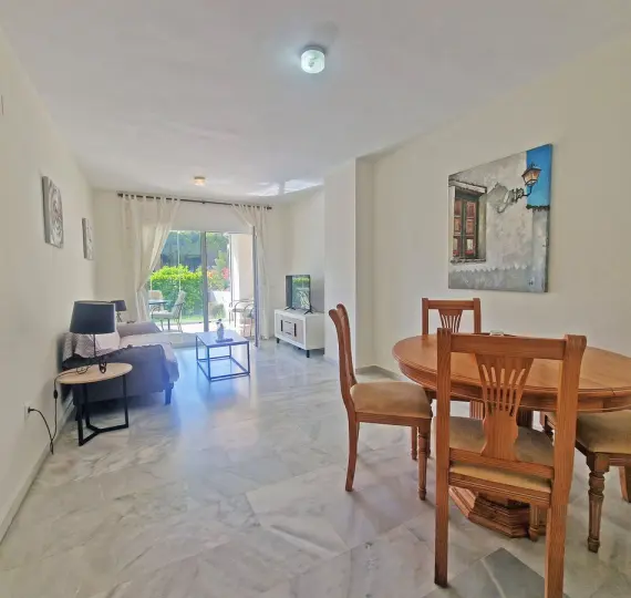 Venta de apartamento en planta baja en Calahonda