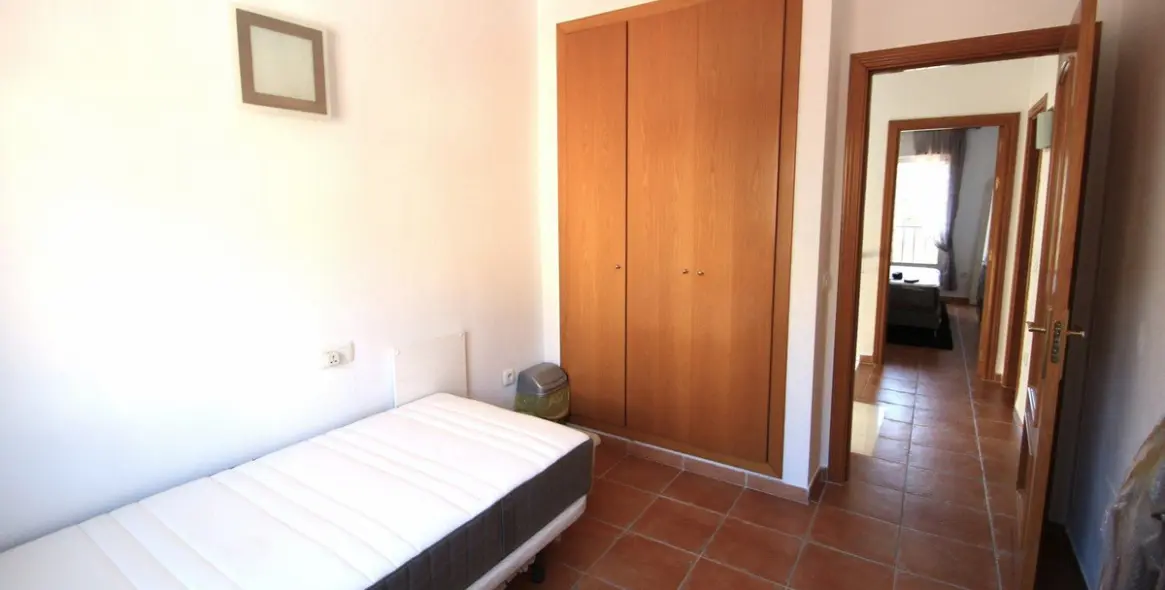 Продажа  отдельно стоящей виллы в Los Pacos 21