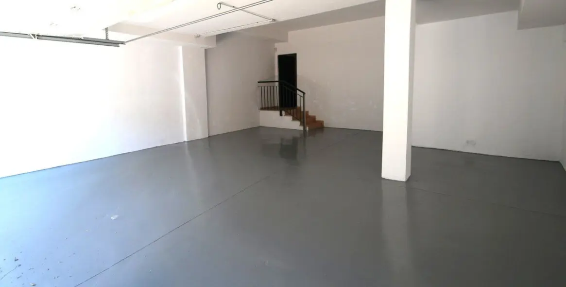 Продажа  отдельно стоящей виллы в Los Pacos 25