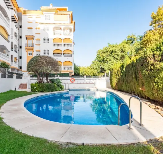 Venta de ático en San Pedro de Alcántara