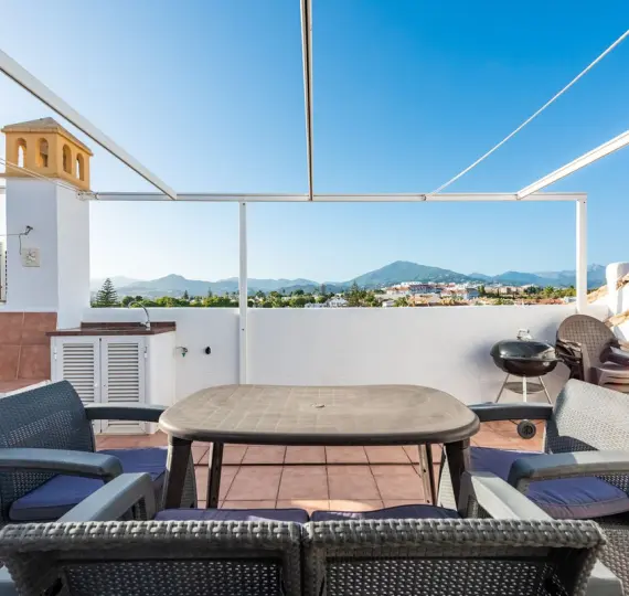 Venta de ático en San Pedro de Alcántara