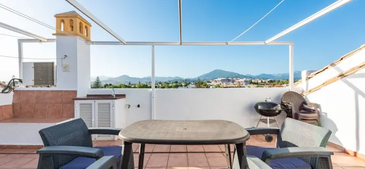 Venta de ático en San Pedro de Alcántara 3