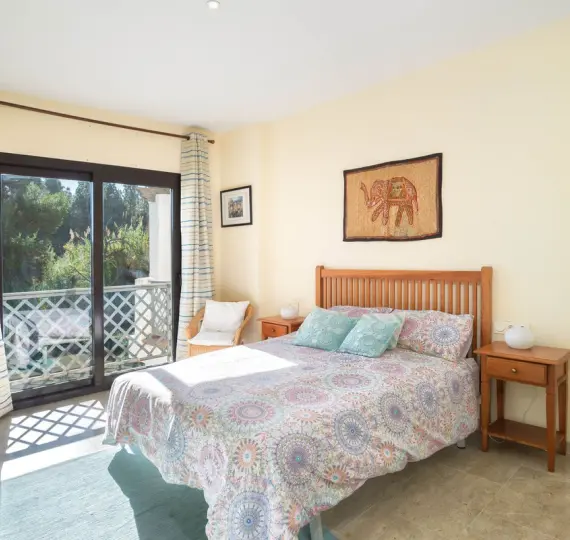 Продажа апартаментов на среднем этаже в Río Real