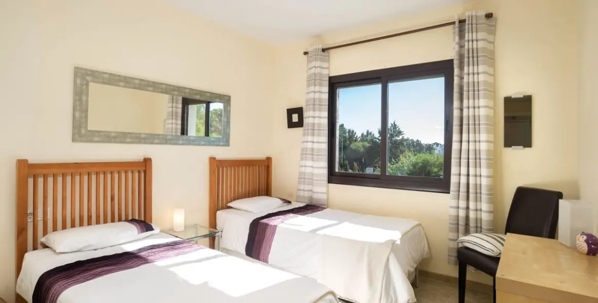 Продажа апартаментов на среднем этаже в Río Real 7