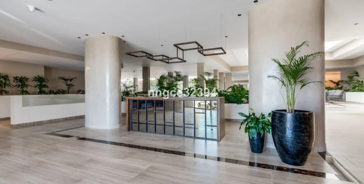 Sale of middle floor apartment in Nueva Andalucía 10