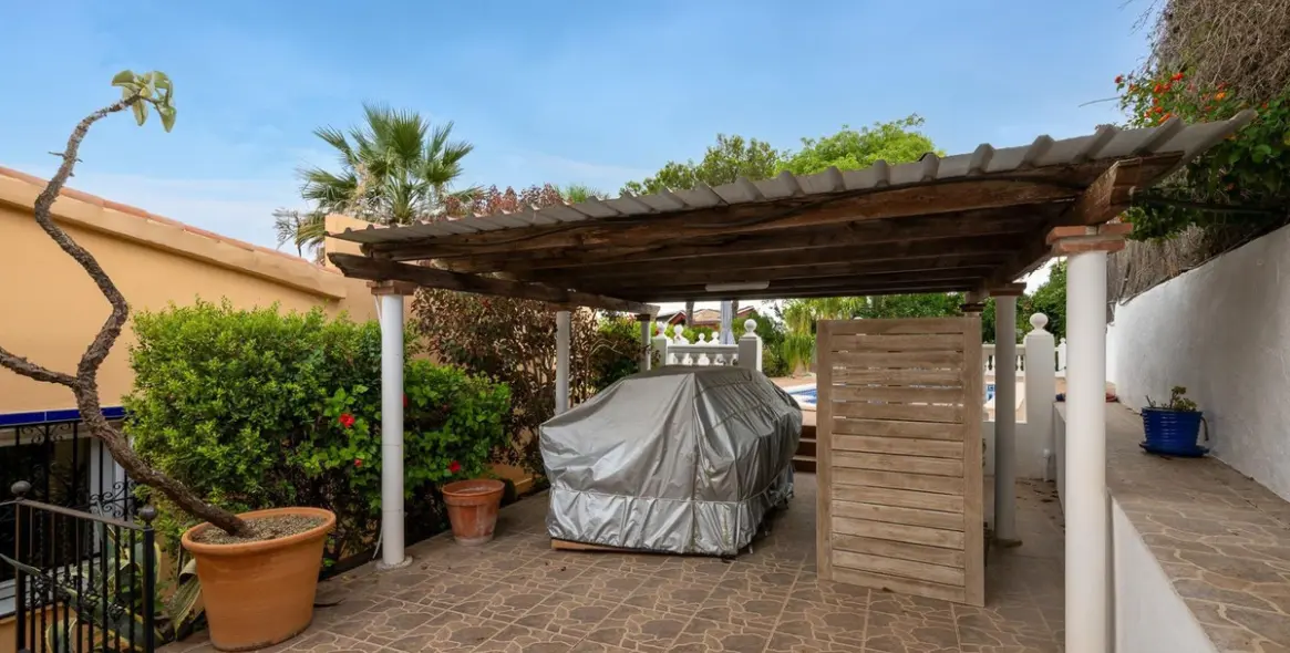 Sale of detached villa in Alhaurín el Grande 13