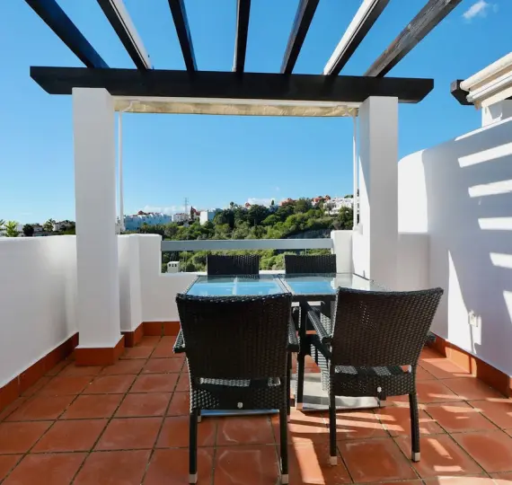 Продажа дома на две семьи в Cabopino