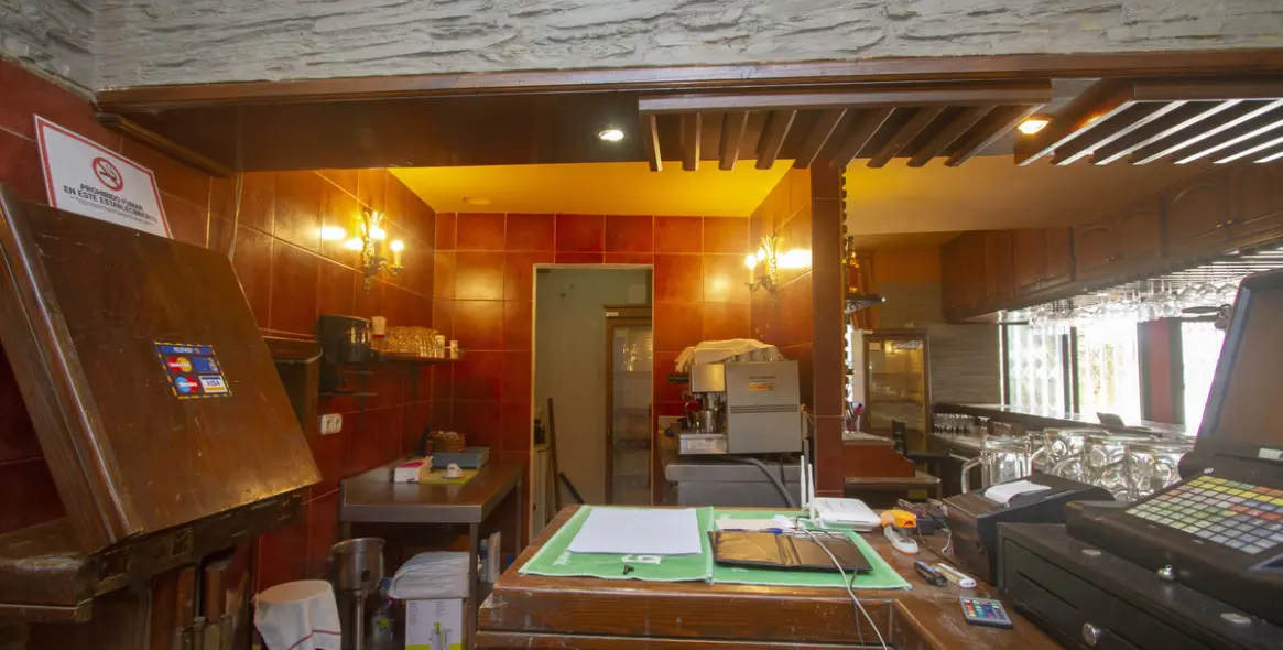 Продажа ресторана в Marbesa 8