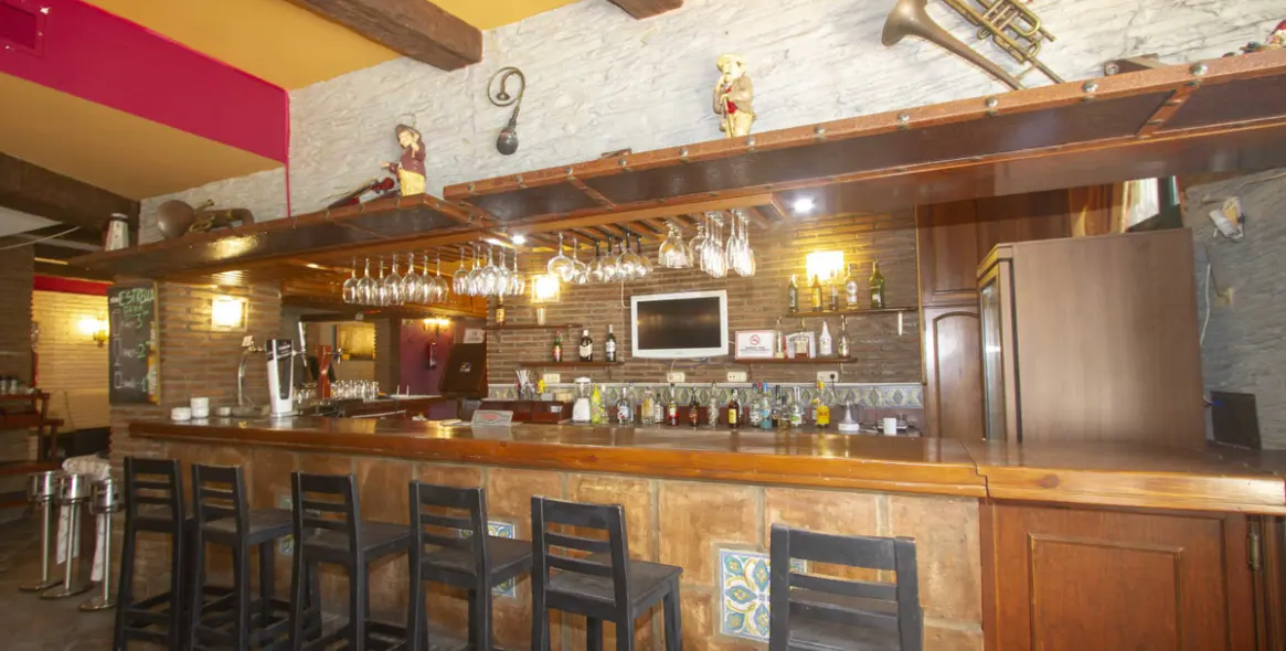 Продажа ресторана в Marbesa 11