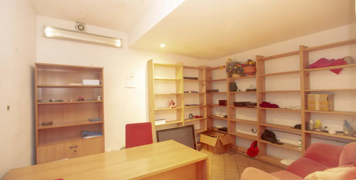 Продажа ресторана в Marbesa 15