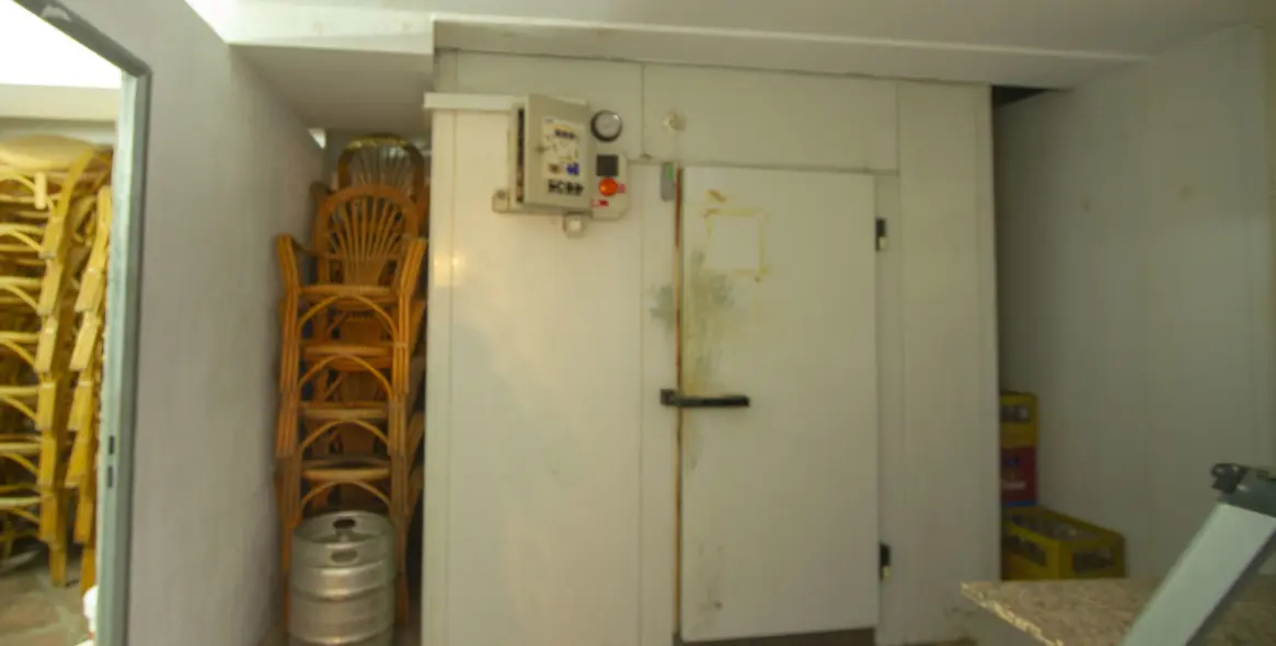 Продажа ресторана в Marbesa 19