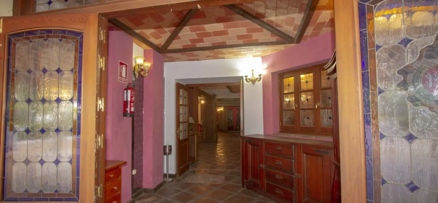 Sale of restaurant in Marbesa 1