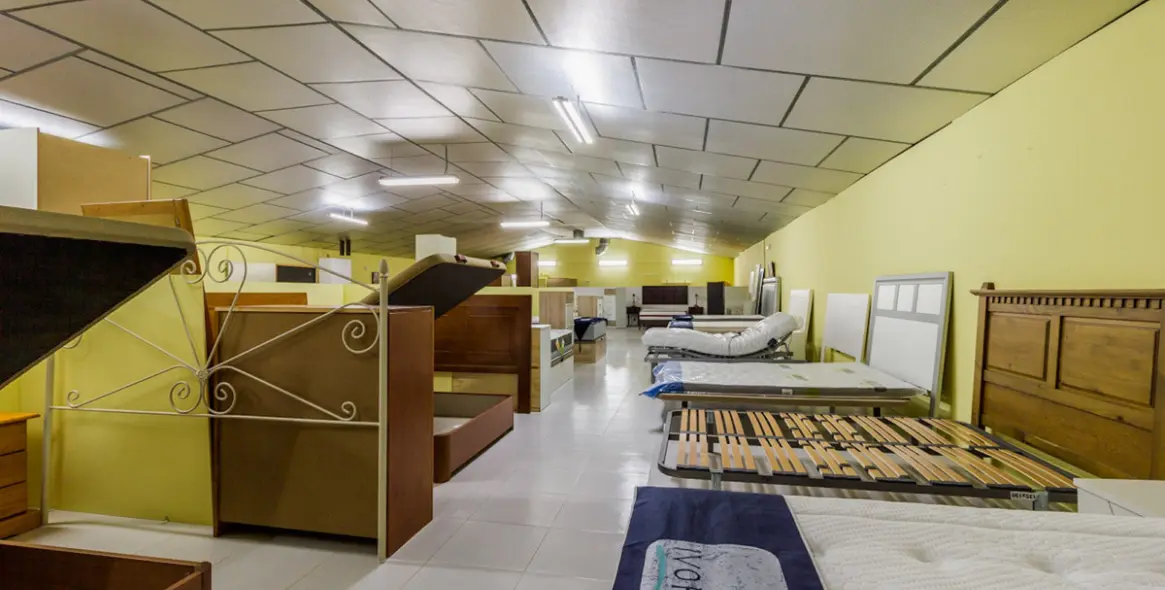 Продажа коммерческого помещения в Estepona 2