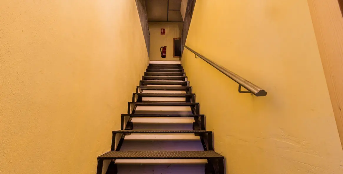 Продажа коммерческого помещения в Estepona 6