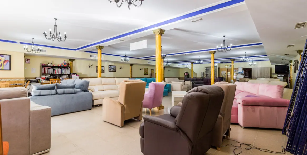 Продажа коммерческого помещения в Estepona 12