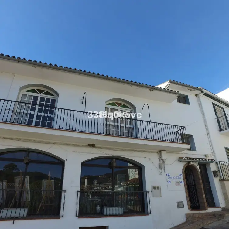 Sale of duplex in Benahavís