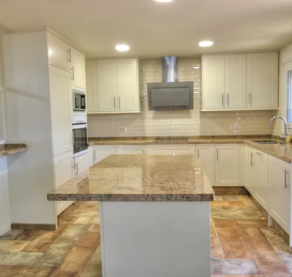 Sale of finca - cortijo in Mijas Costa